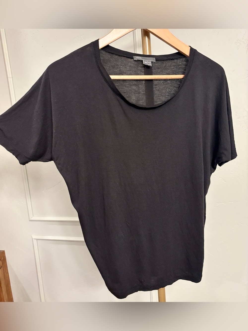 Vince Black Short Sleeve Scoop Neck Women's Tee MSRP $148